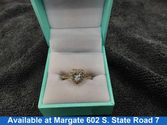 Women's Ring - Yellow Gold 14k (.585) 2.9 grams Size 6