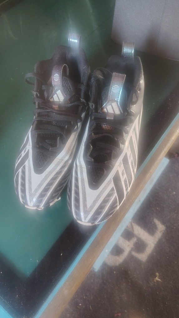 Adidas Cleats Size 7.5