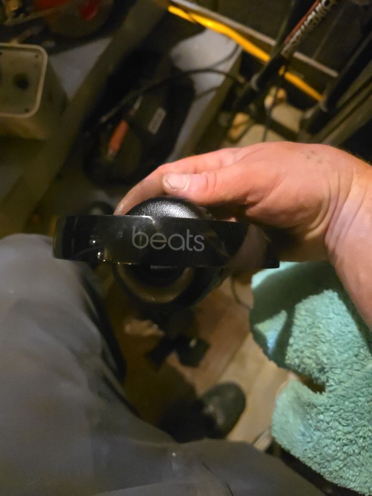 Beats HEADPHONES