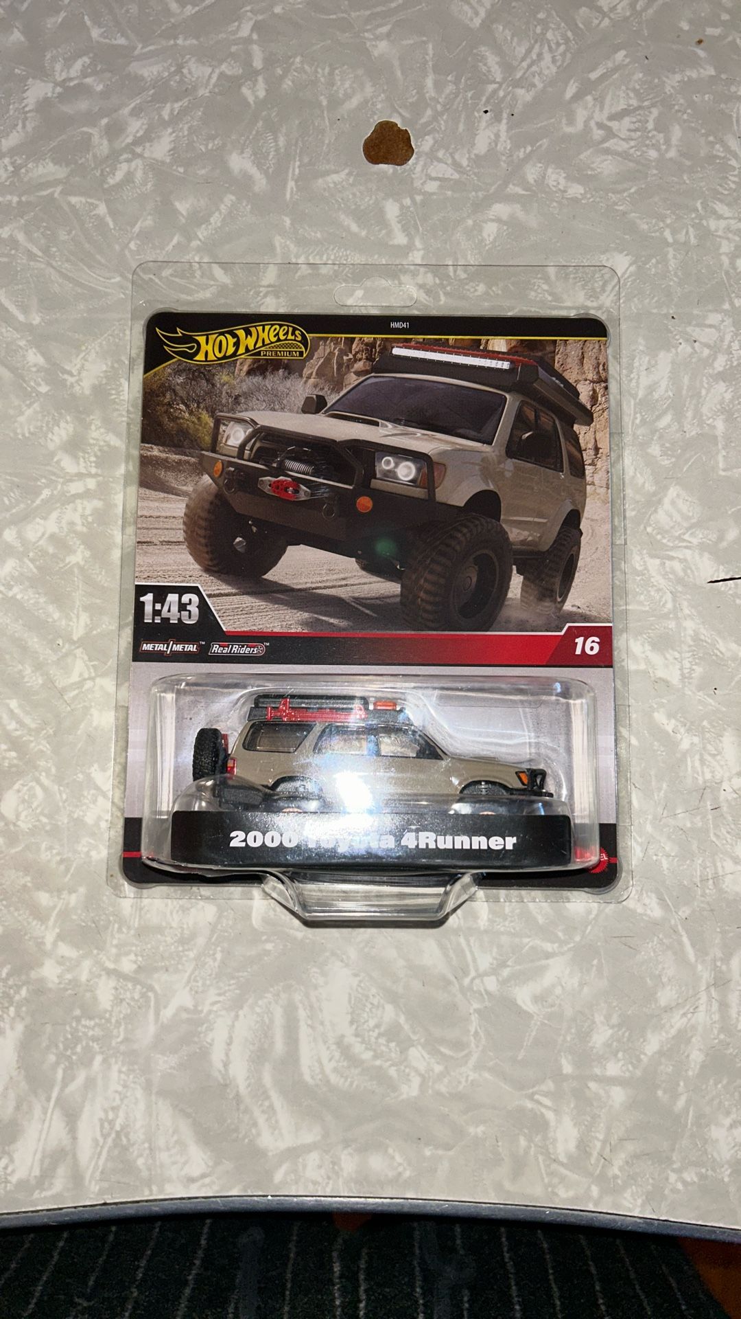 Hot Wheels Premium 2000 Toyota 4Runner 1:43 Metal Real Riders New