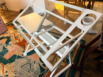 Drafting desk/table