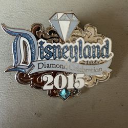 DISNEY Disneyland Limited Edition 60 Diamond Celebration Pin Media Cast HTF 2015
