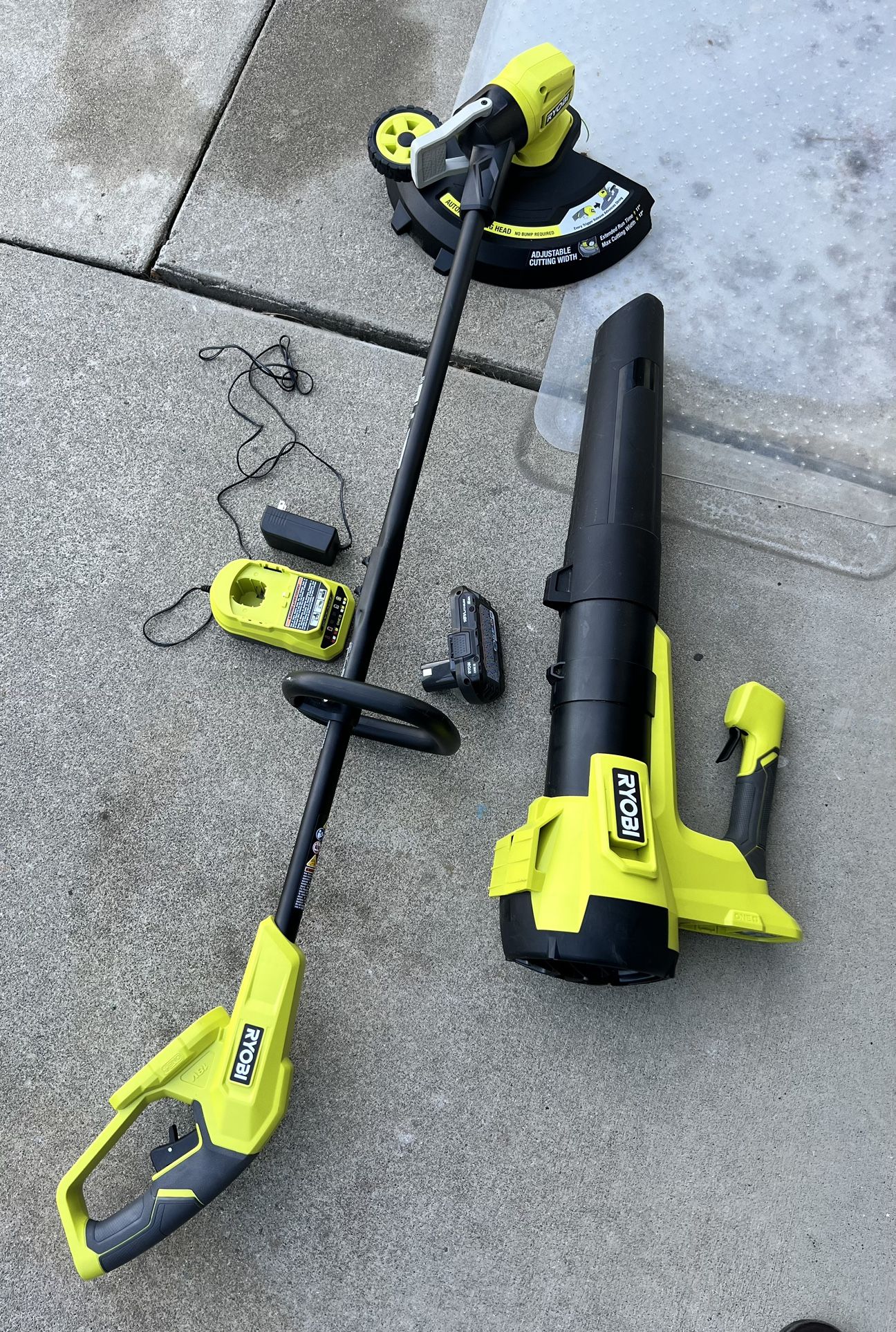 18V blower 350 CFM and ONE+ 18V 13 in. Cordless Battery String Trimmer/Edger + battery charger