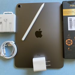 Apple IPad Air 4th Generation (10.9” Liquid Retina/ 2020 Model) 64GB with keyboard case, stylus pen & Accessories (256gb $439) 