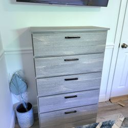 NEW CHEST - ASSEMBLED 👌