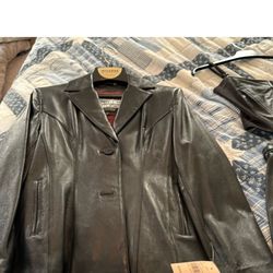 3 Piece Leather Set
