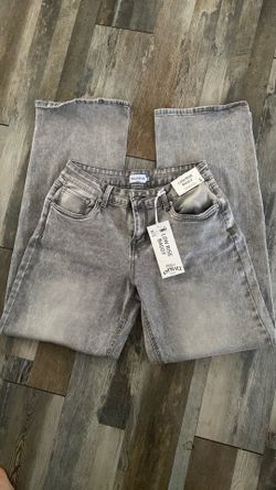 Light washed grey low rise baggy jeans