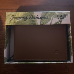 NEW Tommy Bahama Wallet