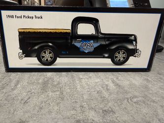 Drag Specialties 1940 Ford Pickup Truck Die Cast Bank