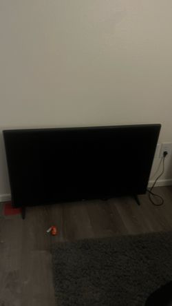 Free TV (Blue tint and no WiFi)