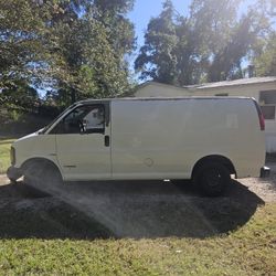 2000 Chevrolet Express