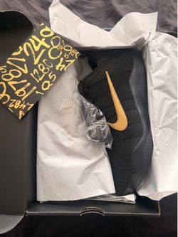 Kobe 11 fade to black