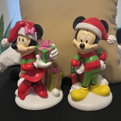 Mickey And Minnie Christmas Statue 