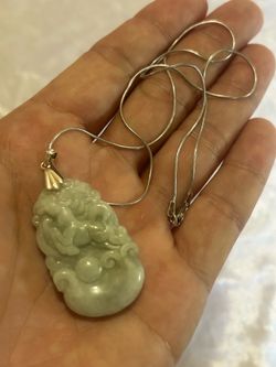 Jade / Sterling Silver necklace & pendant