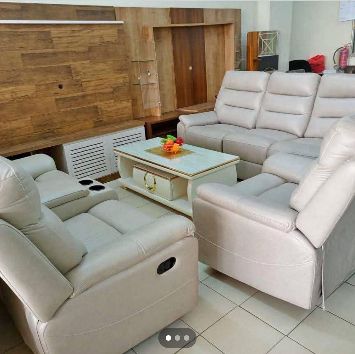 Sectional Couch ποΈ. π― π₯ Good Condition