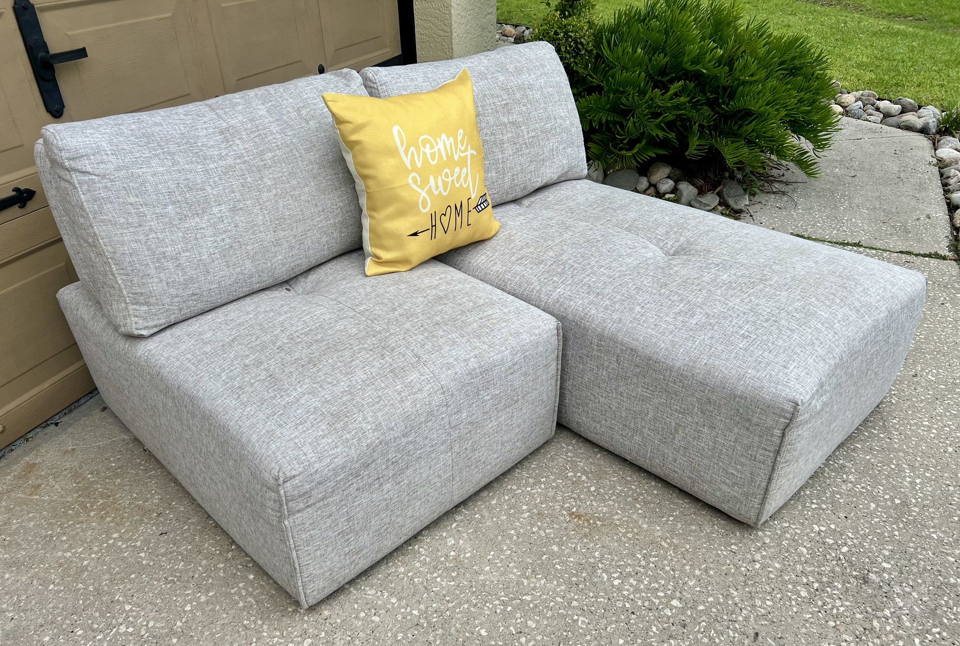 ✨Modern Small Sofa✨