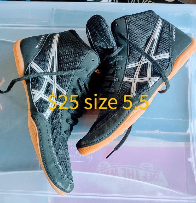 Wrestling Shoes for Sale in Watsonville, CA OfferUp