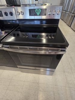 Electric Stove Used In Good Condition With 90days Warranty From $399 Up To $599