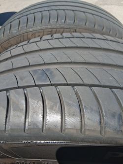 2 michelin tires 245/40/19