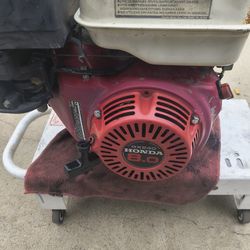 Honda Engine GX 240.