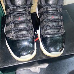 Jordan Low 11s …. Size  9   