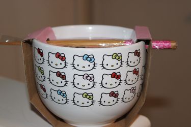 Hello Kitty Bowl