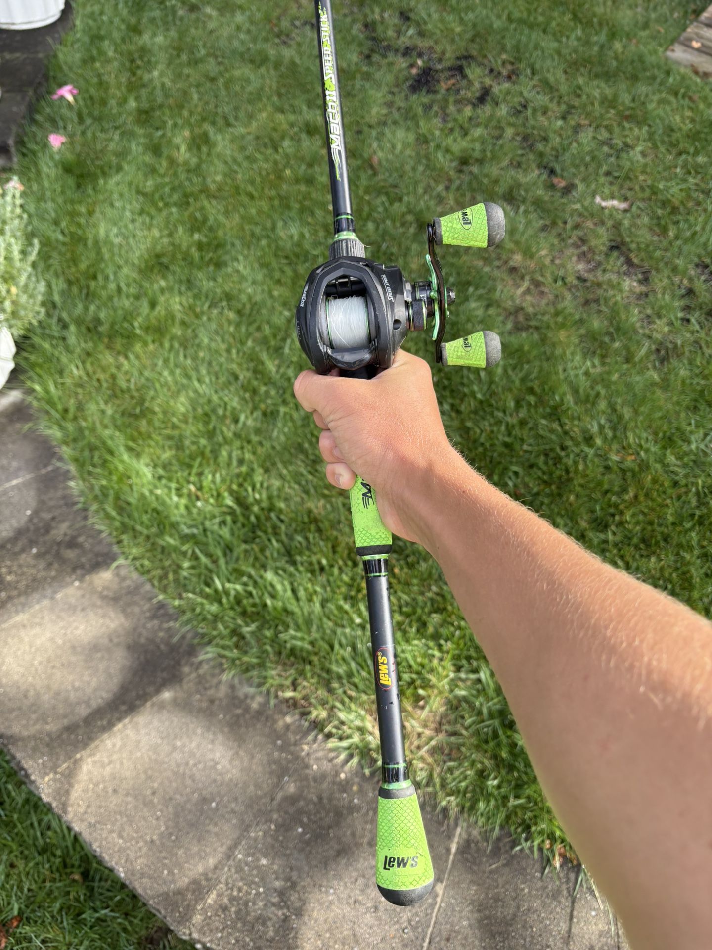 Lews Mach 2 Speed stick Bait caster 