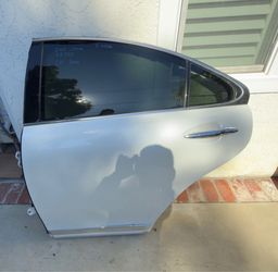 2012 Lexus ES350 LH Driver Side Rear Door White 077 - US Auto