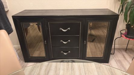 Buffet server table