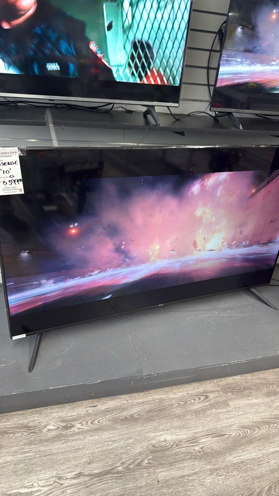 Hisense 70” Smart Tv