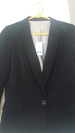 Banana Republic blazer ,size 2 brand new.bkack