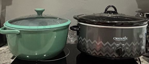 Big Crockpot and Big Pot