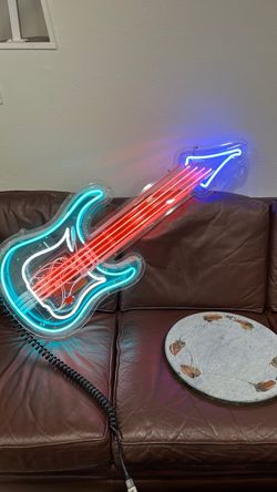 Fluorescent Guitar Light