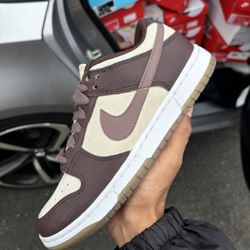 Nike Dunk Low - Plum Eclipse 