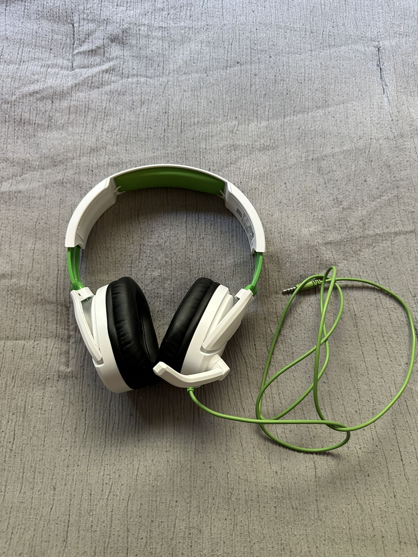 TURTLE BEACH HEADSET