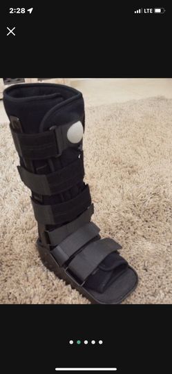 Walking Boot. Small, Medium, Large, XL