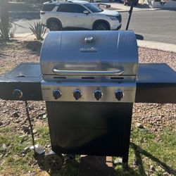 Char-Broil gas BBQ grill 