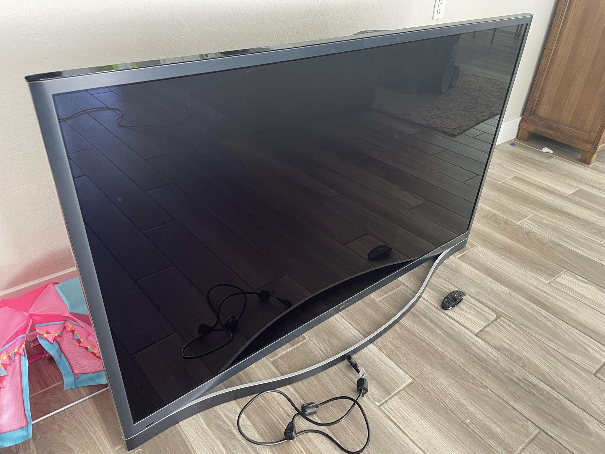 2014 Samsung PN64F8500 Plasma TV 64”