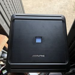Alpine Amplifier 