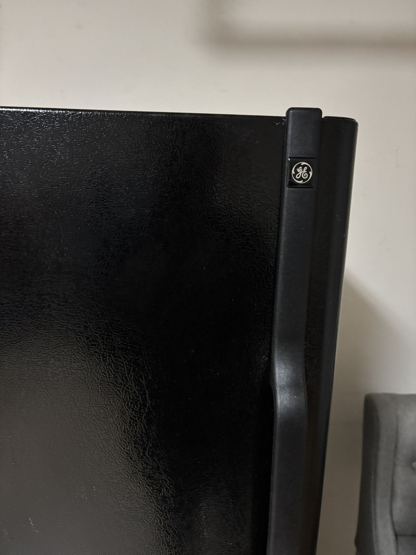 GE Refrigerator For Sale