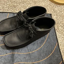 Clark Wallabee Boots Size 11