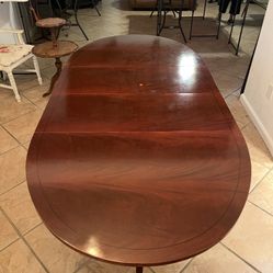 Solid Wood Dining Table – Extendable with Leaves