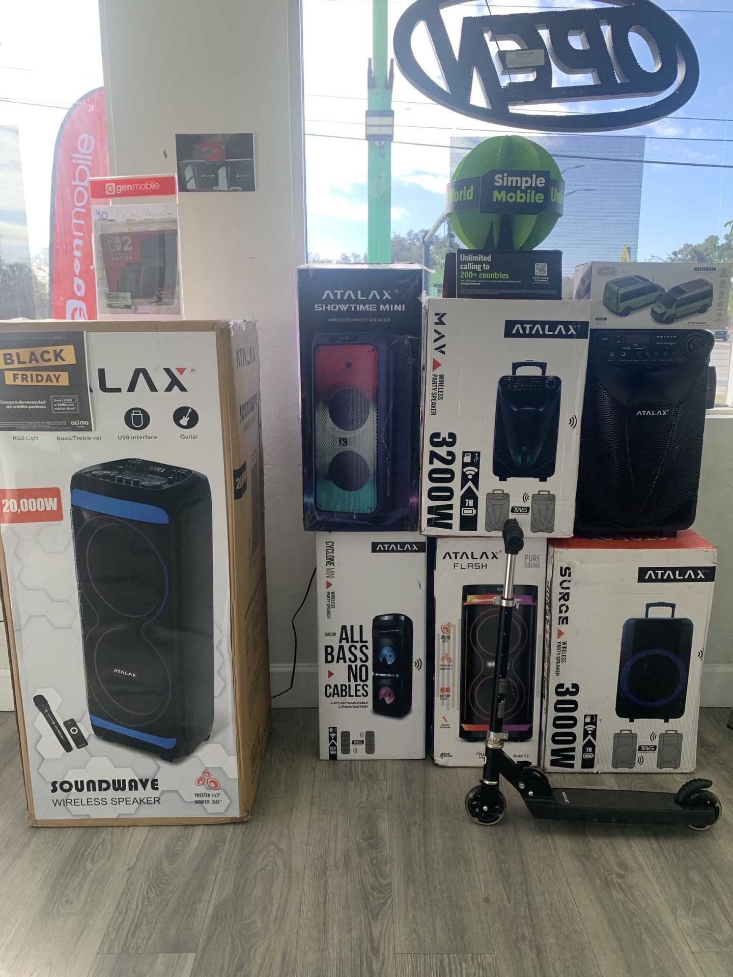 MUSIC LOVERS GET THE BOOM 4 $10 DOWN