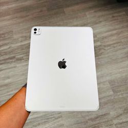 iPad Pro 13 inch m5