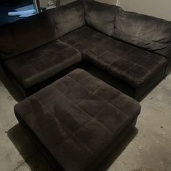 Brown Adjustable Sectional Couch Set With Ottoman 