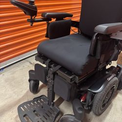 Power wheelchair