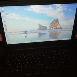 DELL Laptop 