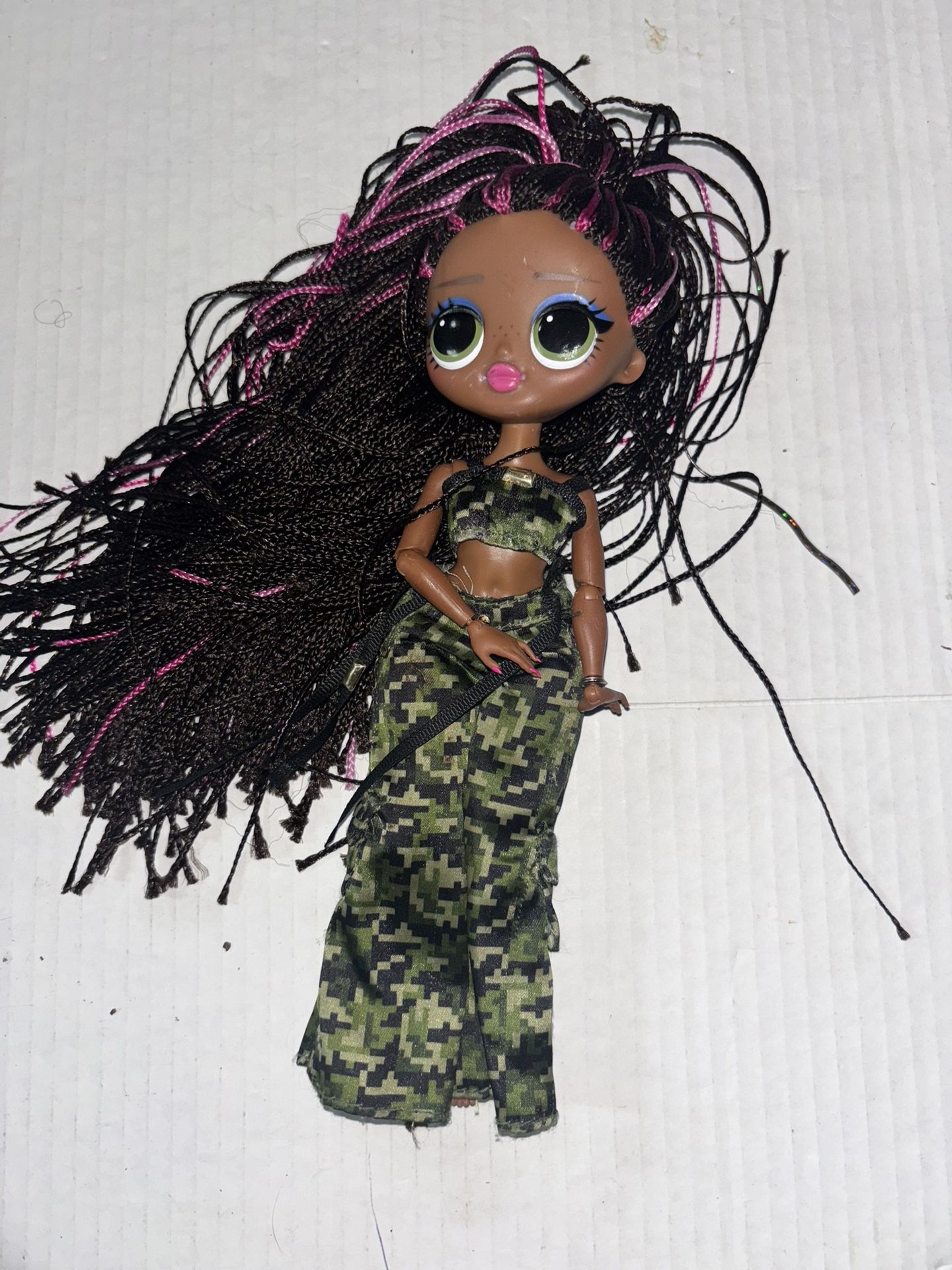 LOL Surprise OMG Remix Honeylicious Doll