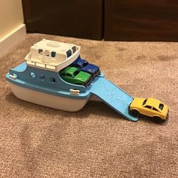 Green toys ferry + 3 Cars