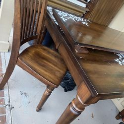 Heavy Dining Table With 4 Chairs
